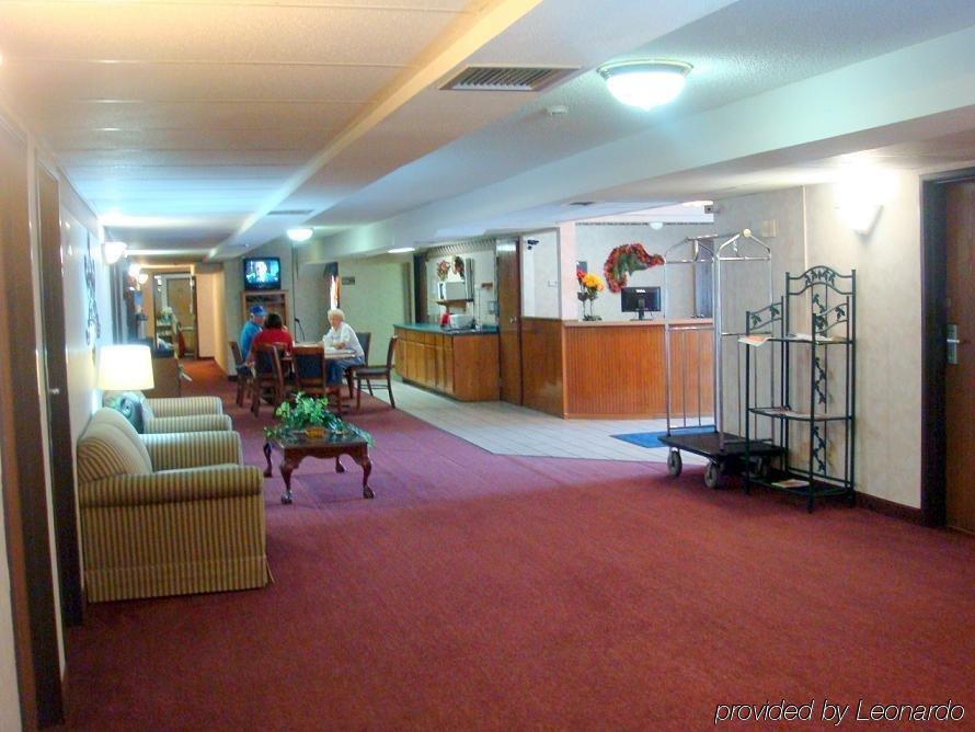 Luxury Inn & Suites Лінкольн Інтер'єр фото